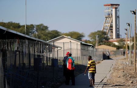 tagreuters.com2024binary_LYNXMPEK7T0HZ-VIEWIMAGE