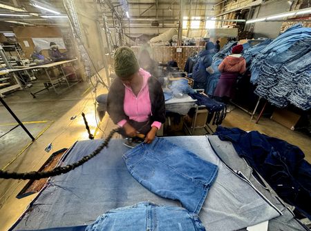 tagreuters.com2025binary_LYNXMPEL7028N-VIEWIMAGE