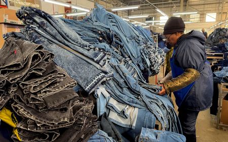 tagreuters.com2025binary_LYNXMPEL7028O-VIEWIMAGE