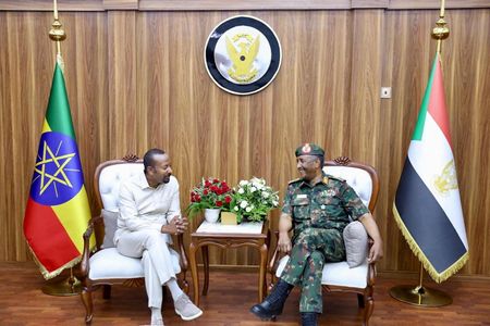 tagreuters.com2024binary_LYNXMPEK680OM-VIEWIMAGE