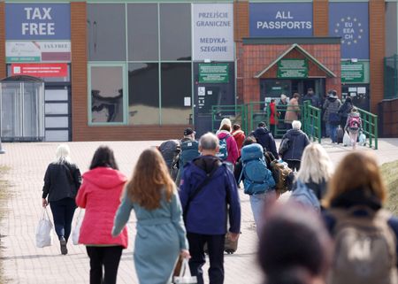 tagreuters.com2025binary_LYNXMPEL5B0HM-VIEWIMAGE