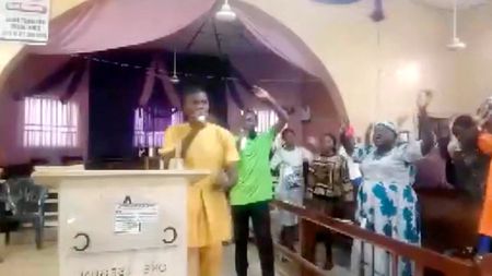 tagreuters.com2025binary_LYNXMPELAI0QH-VIEWIMAGE