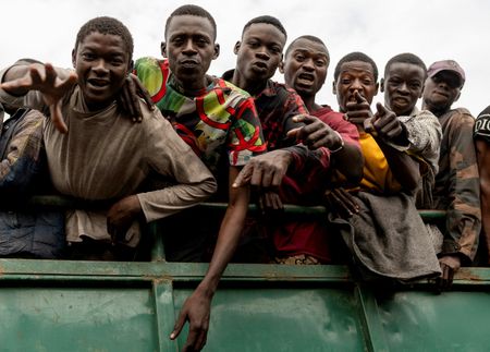 tagreuters.com2025binary_LYNXNPEL0T0V6-VIEWIMAGE