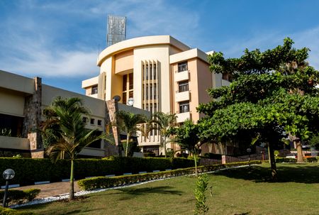 tagreuters.com2025binary_LYNXNPEL230CT-VIEWIMAGE