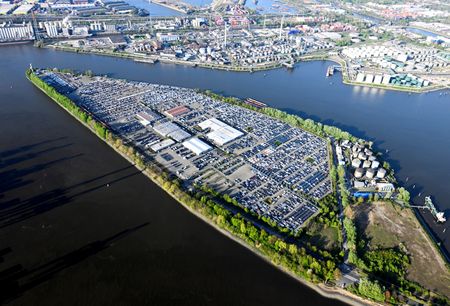 tagreuters.com2024binary_LYNXMPEK6L04S-VIEWIMAGE