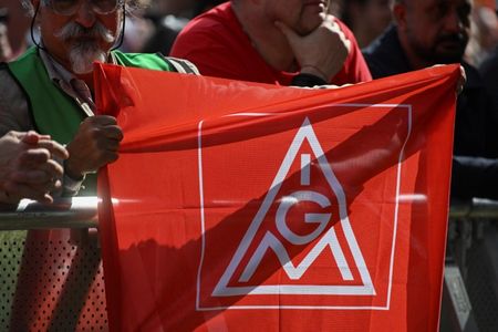 tagreuters.com2024binary_LYNXMPEK7B02U-VIEWIMAGE