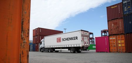 tagreuters.com2024binary_LYNXMPEK7M0FW-VIEWIMAGE