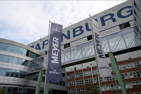 tagreuters.com2024binary_LYNXMPEK8F0E1-VIEWIMAGE