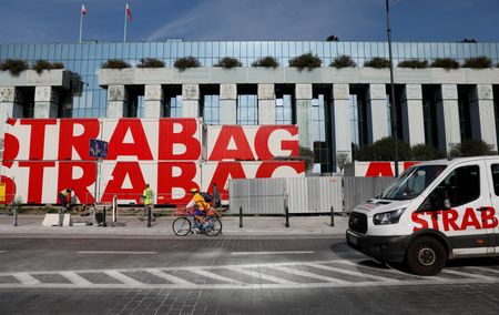 tagreuters.com2024binary_LYNXNPEK2Q08L-VIEWIMAGE