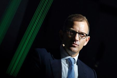 tagreuters.com2025binary_LYNXMPEL15054-VIEWIMAGE