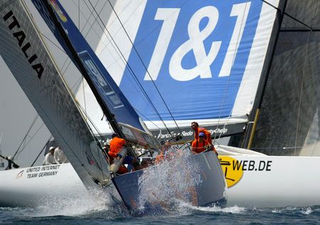 tagreuters.com2025binary_LYNXMPEL1D08X-VIEWIMAGE