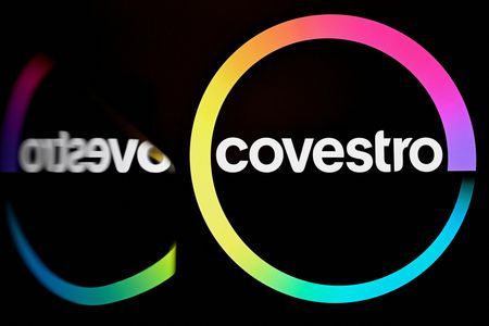 tagreuters.com2025binary_LYNXMPELA40TA-VIEWIMAGE