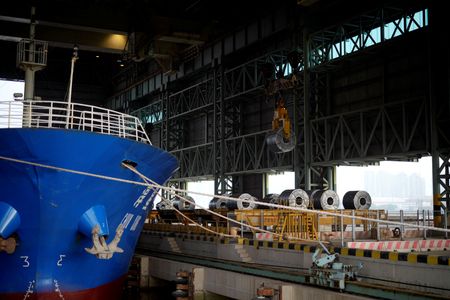 tagreuters.com2024binary_LYNXMPEK6M08U-VIEWIMAGE