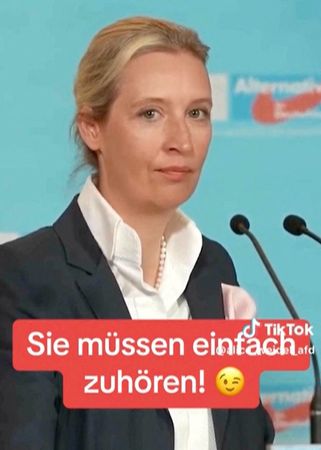 tagreuters.com2024binary_LYNXNPEK370AG-VIEWIMAGE