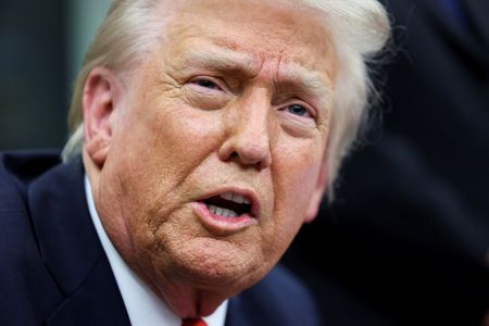 tagreuters.com2025binary_LYNXMPEL1A09C-VIEWIMAGE