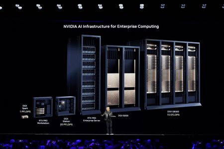 tagreuters.com2025binary_LYNXMPEL2J01Z-VIEWIMAGE