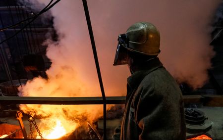 tagreuters.com2025binary_LYNXMPEL3K0F9-VIEWIMAGE