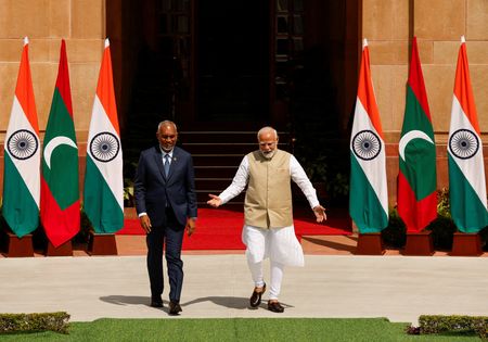 tagreuters.com2025binary_LYNXMPEL6L0E2-VIEWIMAGE