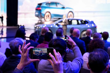 tagreuters.com2025binary_LYNXNPEL870G8-VIEWIMAGE