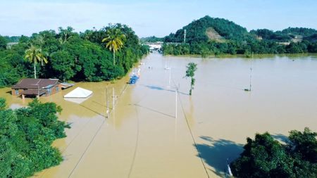 tagreuters.com2021binary_LYNXMPEHBK0FJ-VIEWIMAGE