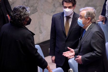 tagreuters.com2022binary_LYNXNPEI340QH-VIEWIMAGE