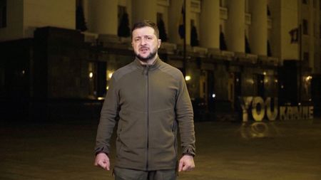 tagreuters.com2022binary_LYNXNPEI361BP-VIEWIMAGE