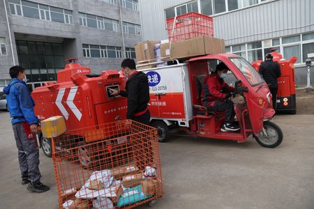 tagreuters.com2022binary_LYNXNPEI400BF-VIEWIMAGE