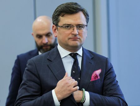 tagreuters.com2022binary_LYNXNPEI4E04Y-VIEWIMAGE