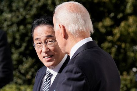 tagreuters.com2023binary_LYNXMPEJ0C0SX-VIEWIMAGE