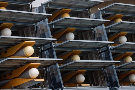 tagreuters.com2023binary_LYNXMPEJ2D04P-VIEWIMAGE