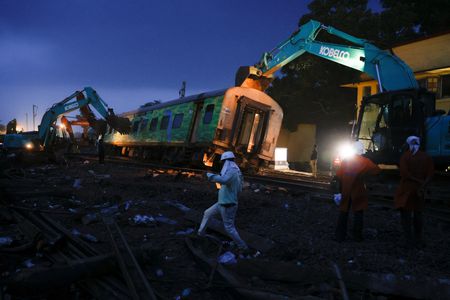 tagreuters.com2023binary_LYNXMPEJ520BK-VIEWIMAGE