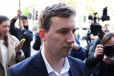 tagreuters.com2024binary_LYNXMPEK490AK-VIEWIMAGE