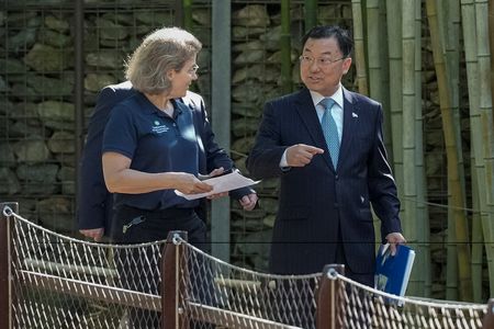 tagreuters.com2024binary_LYNXMPEK4S0Q7-VIEWIMAGE