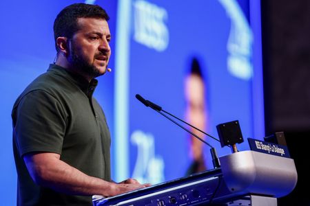 tagreuters.com2024binary_LYNXMPEK5102J-VIEWIMAGE