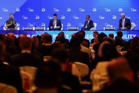 tagreuters.com2024binary_LYNXMPEK5102L-VIEWIMAGE