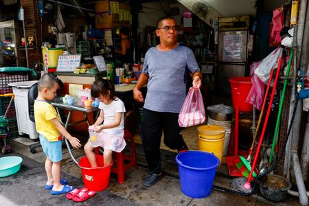 tagreuters.com2024binary_LYNXMPEK6M037-VIEWIMAGE