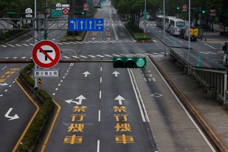 tagreuters.com2024binary_LYNXMPEK6M079-VIEWIMAGE