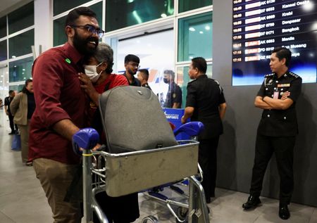 tagreuters.com2024binary_LYNXMPEK6M0EC-VIEWIMAGE