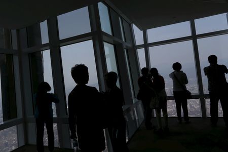 tagreuters.com2024binary_LYNXNPEK1F0AH-VIEWIMAGE