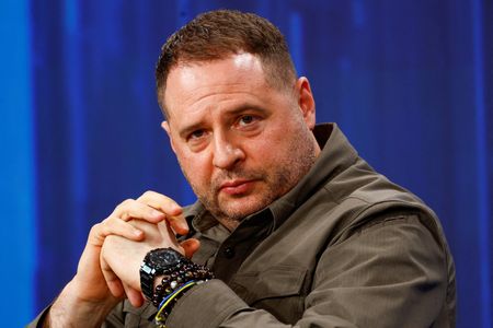 tagreuters.com2024binary_LYNXNPEK260XI-VIEWIMAGE