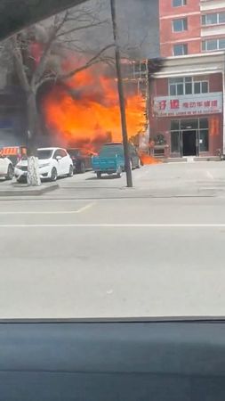 tagreuters.com2025binary_LYNXMPEL3T01W-VIEWIMAGE