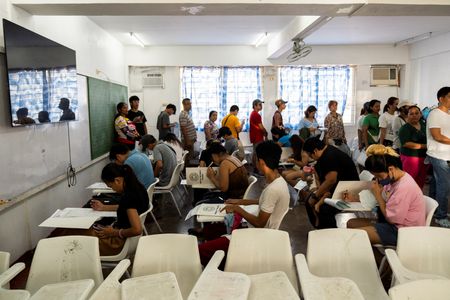 tagreuters.com2025binary_LYNXMPEL4B03V-VIEWIMAGE