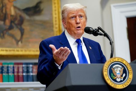 tagreuters.com2025binary_LYNXMPEL4C05E-VIEWIMAGE