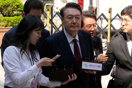 tagreuters.com2025binary_LYNXMPEL5O0GQ-VIEWIMAGE