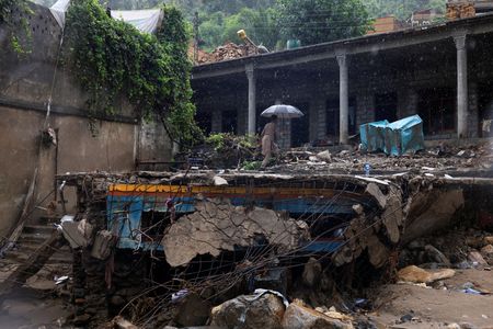 tagreuters.com2025binary_LYNXMPEL7H0D6-VIEWIMAGE