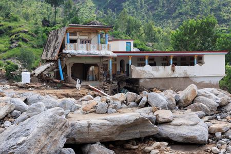 tagreuters.com2025binary_LYNXMPEL7L0FO-VIEWIMAGE