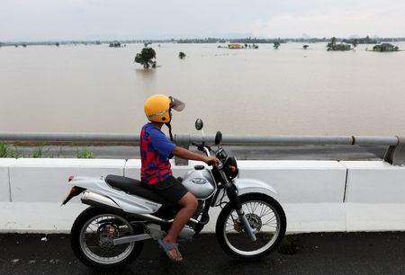 tagreuters.com2025binary_LYNXMPELAQ0AT-VIEWIMAGE