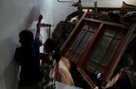 tagreuters.com2025binary_LYNXMPELBI02I-VIEWIMAGE