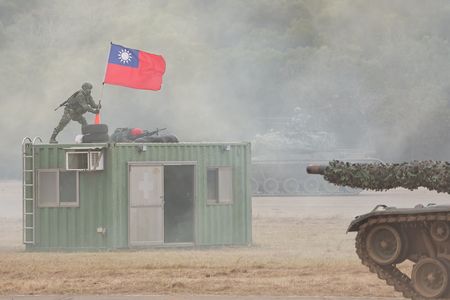 tagreuters.com2025binary_LYNXNPEL230ND-VIEWIMAGE