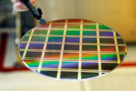 tagreuters.com2022binary_LYNXNPEI400DY-VIEWIMAGE